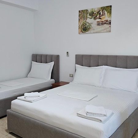 Vila Malo 1 Εξαμίλιο Εξωτερικό φωτογραφία